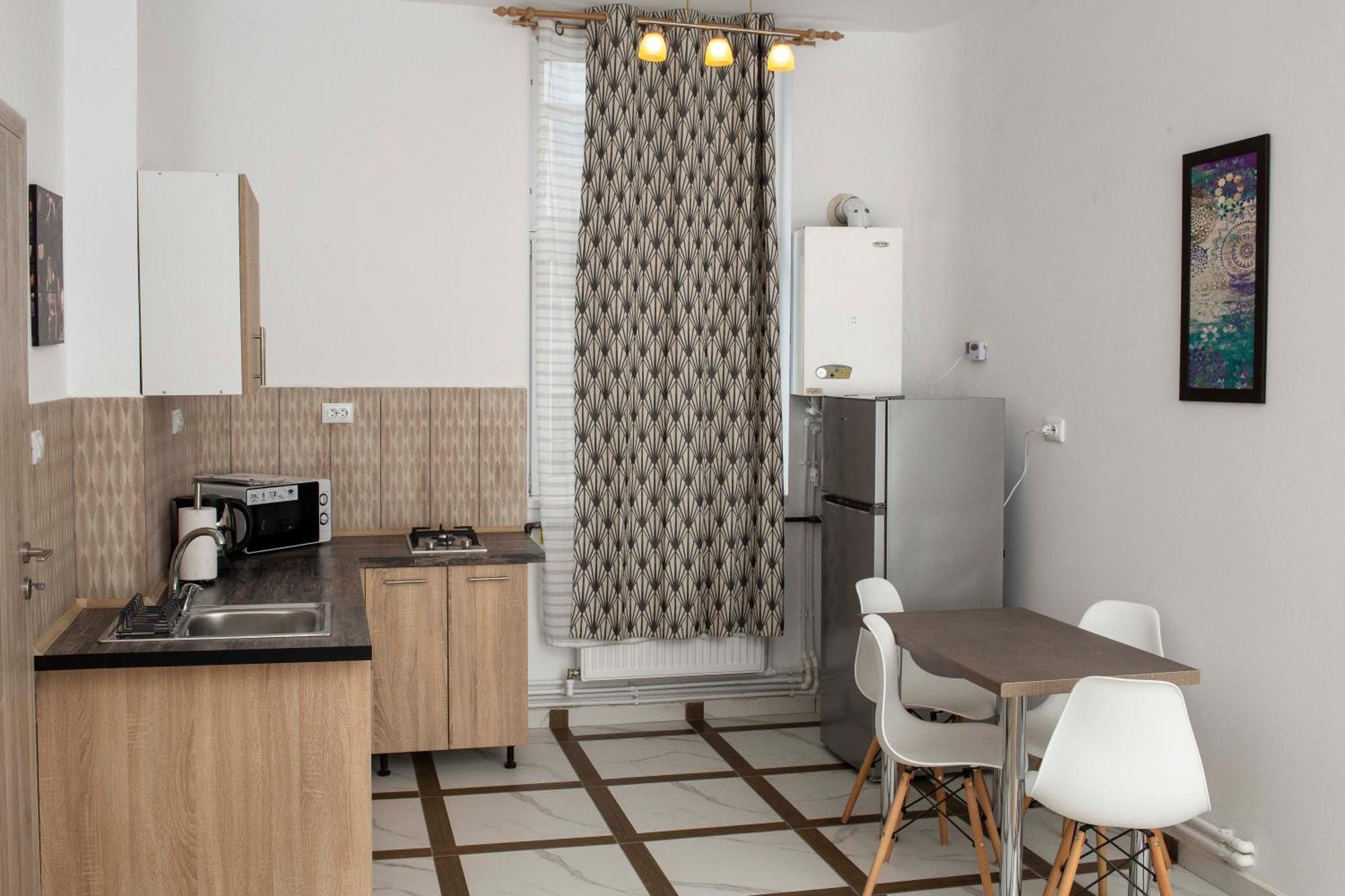 Central Kronstadt Apartments Брашов Экстерьер фото